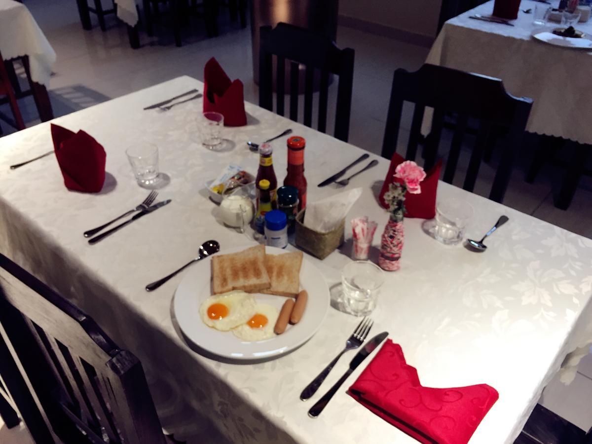 Central Boutique Hotel Вьентьян Экстерьер фото