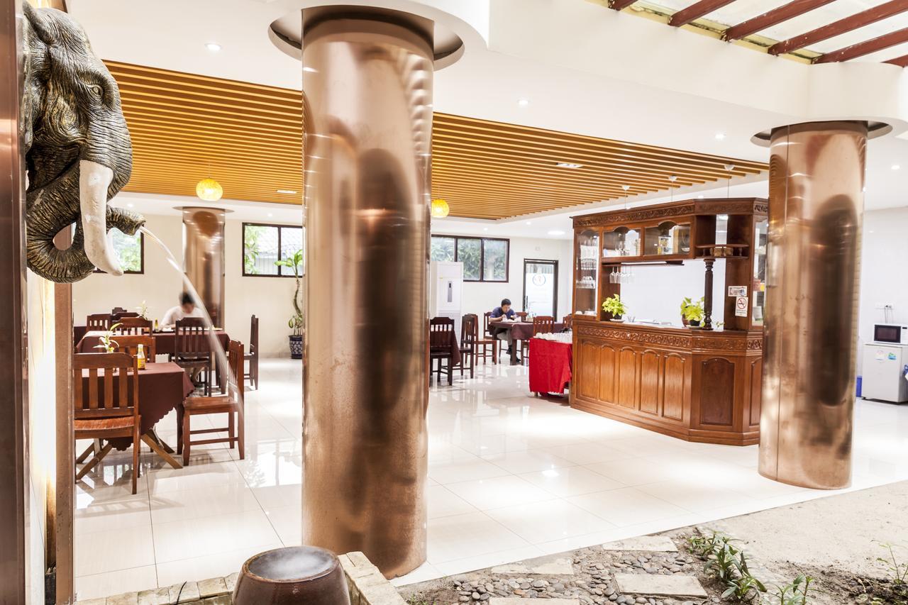 Central Boutique Hotel Вьентьян Экстерьер фото