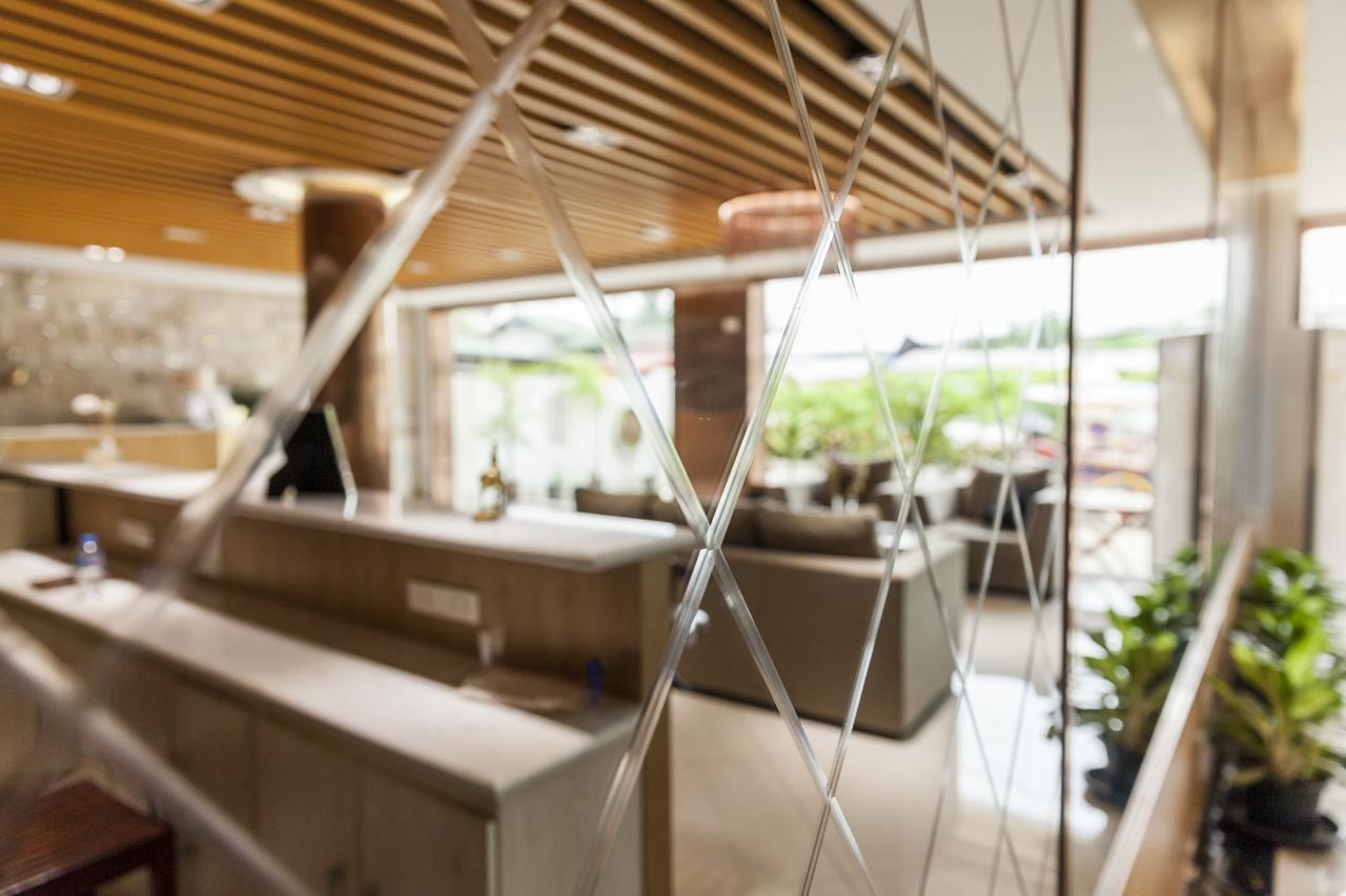 Central Boutique Hotel Вьентьян Экстерьер фото