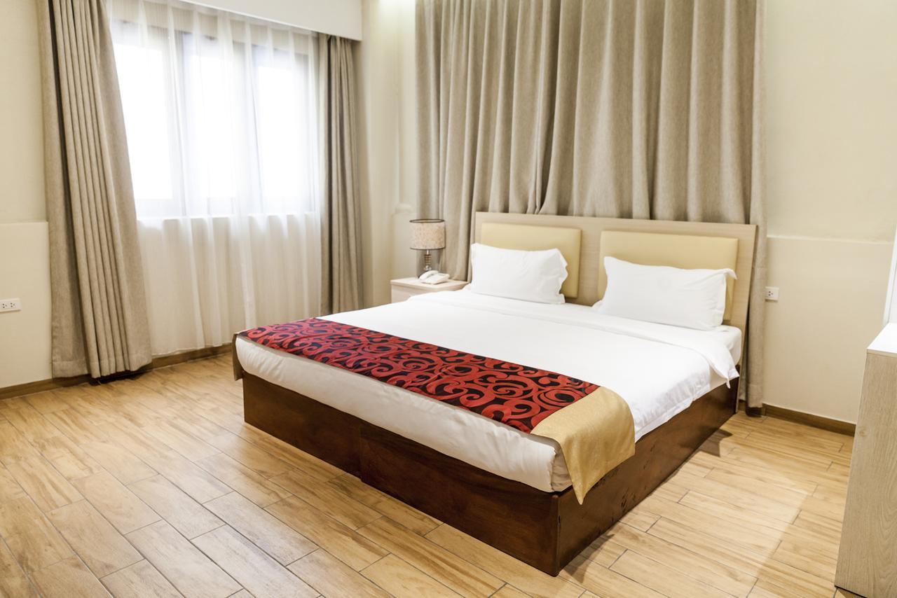 Central Boutique Hotel Вьентьян Экстерьер фото